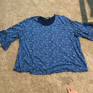 Catherine’s size 5x shirt